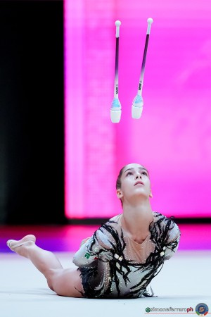 aa q raffaeli sofia ita ph simone ferraro sfa03241 copia